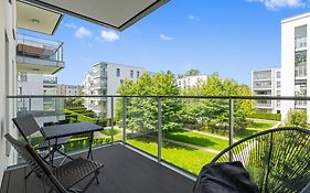 Nadmorze Seaside Apartment With Parking By Lion Apartments